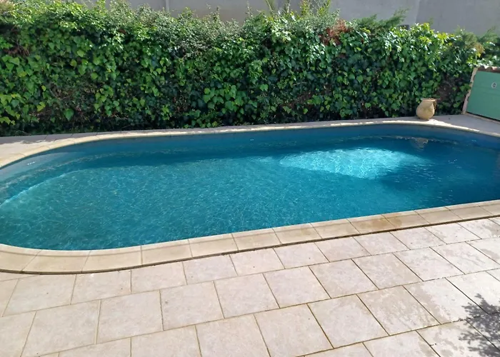 Prázdninový dům Piscine Et Jardin Privatifs Pres De La Aléria