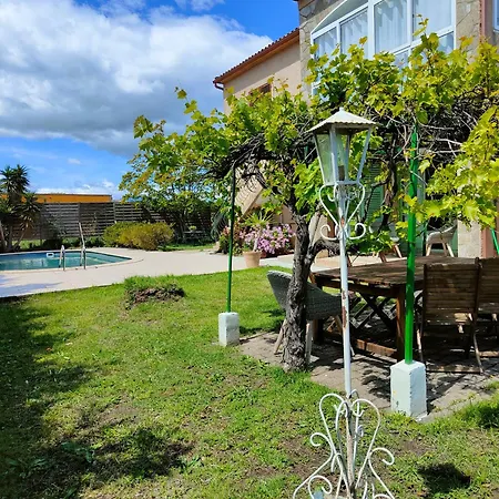 Piscine Et Jardin Privatifs Pres De La *